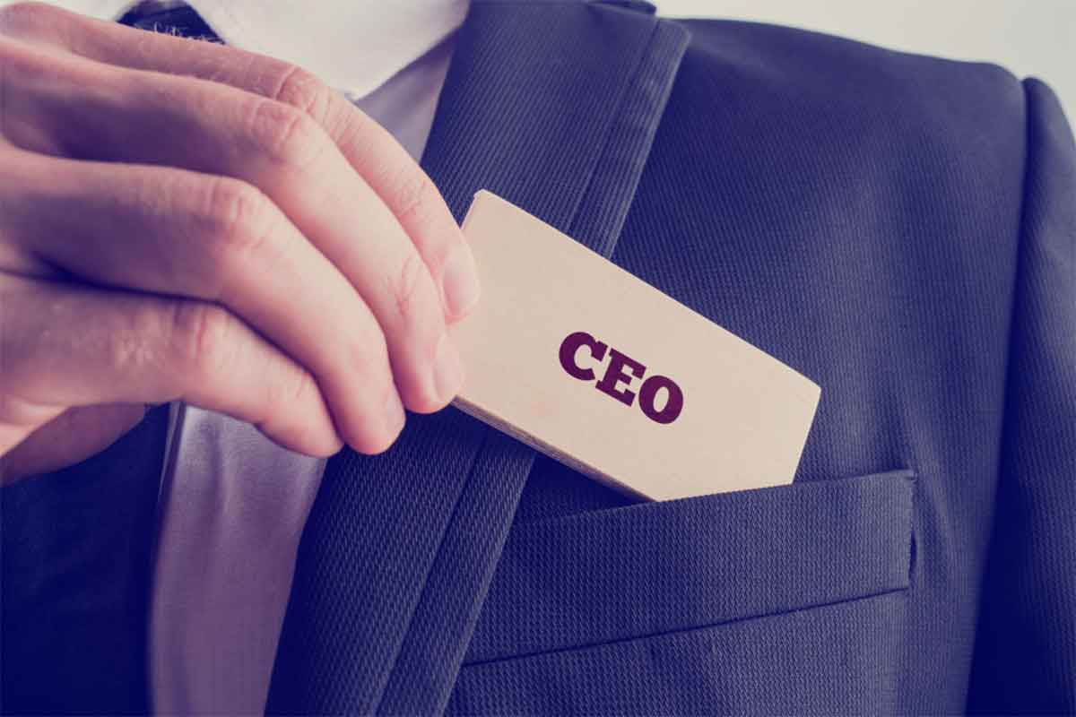 【初橙资本】百亿CEO密谈录：与卫哲面对面做企业诊疗-IT黑科技